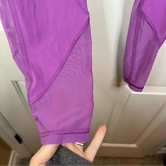 Athleta High Rise Double Band Waist Leggings with Mesh Accents on Leg Size Small - Picture 5 of 7